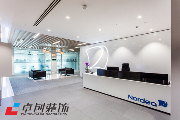 �Ϸ��k�����b���нӴ���(hu��)�����b������O(sh��)Ӌ(j��)��