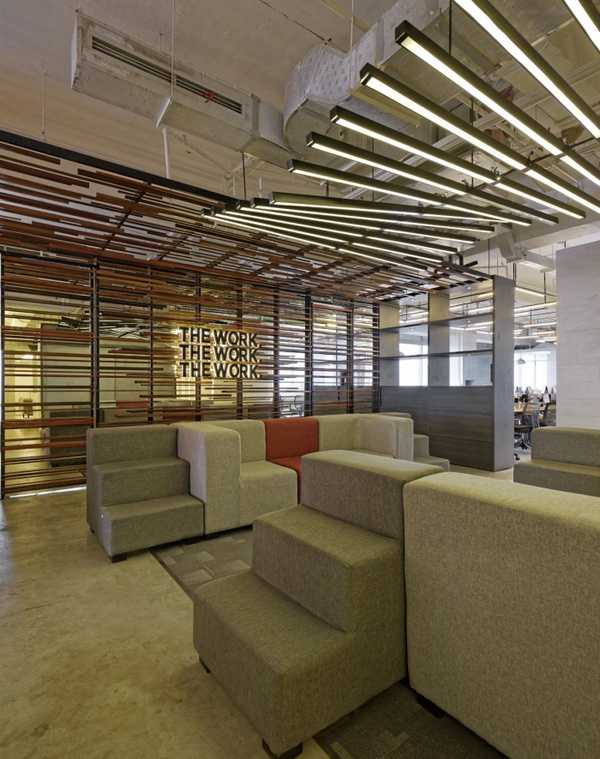 廣告?zhèn)髅焦巨k公室裝修裝潢設(shè)計-卓創(chuàng)裝飾