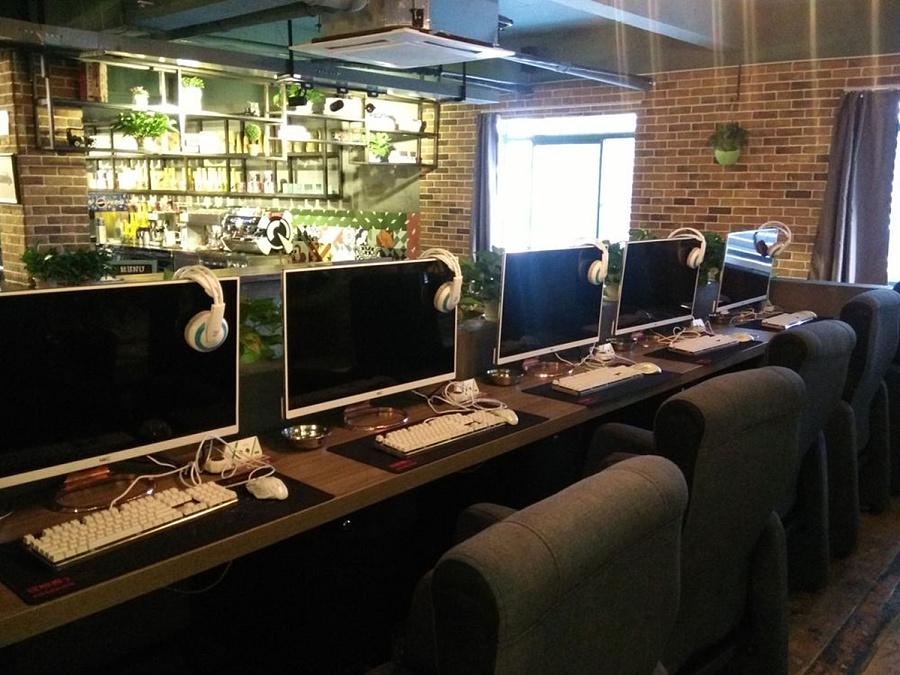 網(wǎng)咖網(wǎng)吧裝修設(shè)計案例