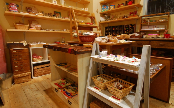 ��Ʒ�Ʒ���b��Ч���D