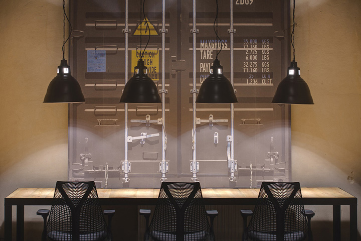 300ƽ����ˇ�L(f��ng)���k�����b��