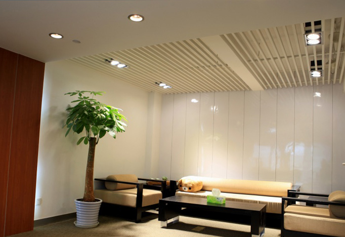 �k�����b���OӋ�D-�Ϸ�׿��(chu��ng)�b�˾