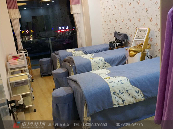 ���ݵ��b����ʲô�ɫ�ĉ�������