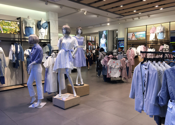 �r(sh��)�з��b���b��Ҫ�c(di��n)