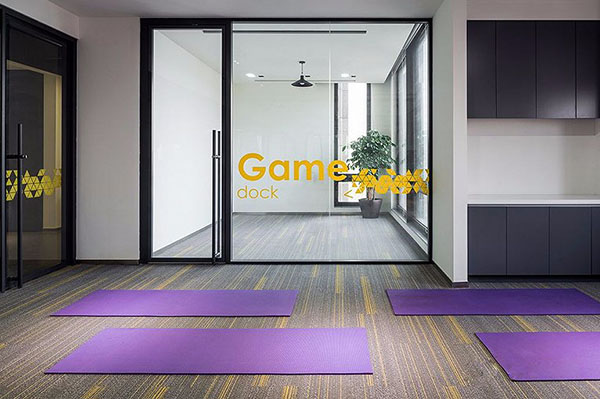 �Ϸʻ�(li��n)�W(w��ng)��˾�k����Ҫ����b���O(sh��)Ӌ